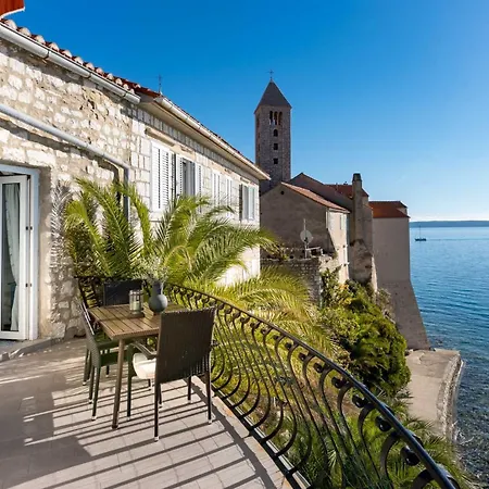 Julietta Apartment